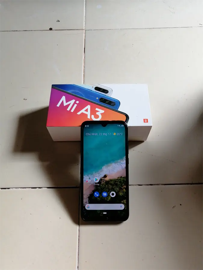 Khách hàng review Điện thoại Xiaomi Mi A3 3