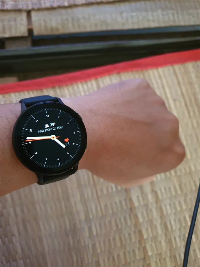 Khách hàng review Đồng hồ thông minh Samsung Galaxy Watch Active 2 44mm Đen 12