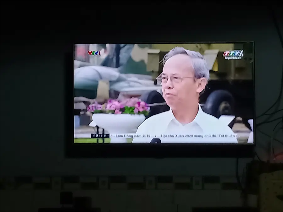 Khách hàng review Smart Tivi Samsung 4K 43 inch UA43NU7400 5