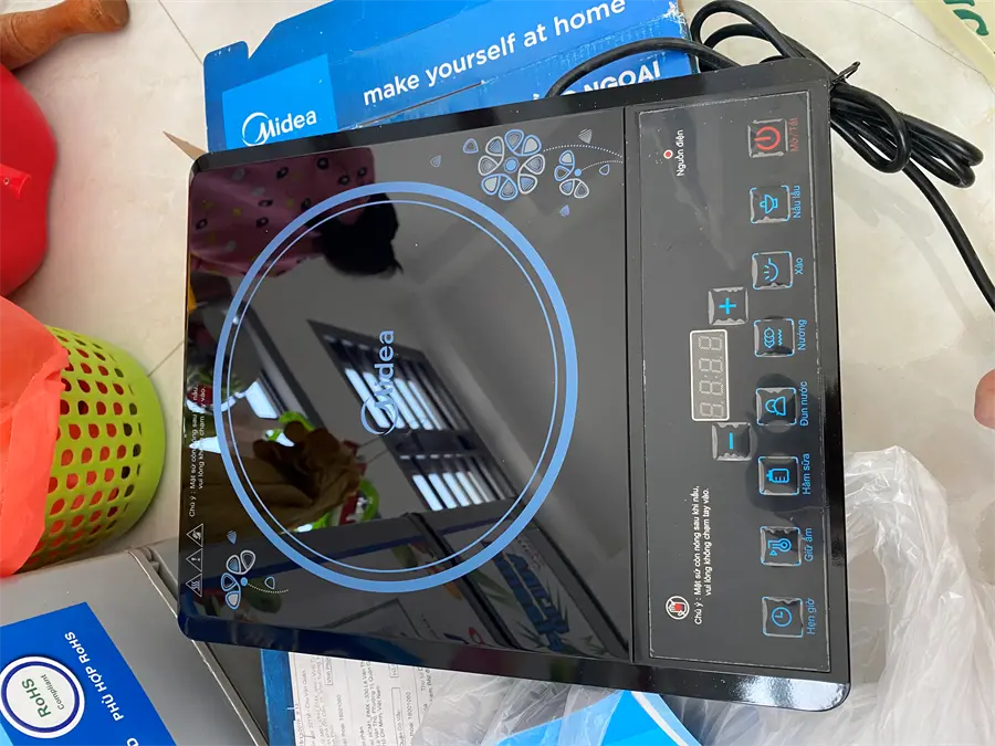 Khách hàng review Bếp hồng ngoại Midea MIR-B2018DF 2