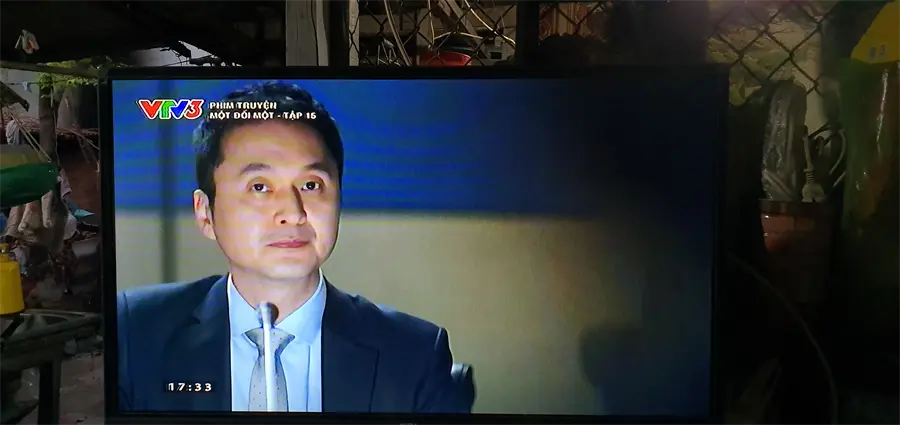 Khách hàng review Smart Tivi TCL 32 inch L32S6300 2
