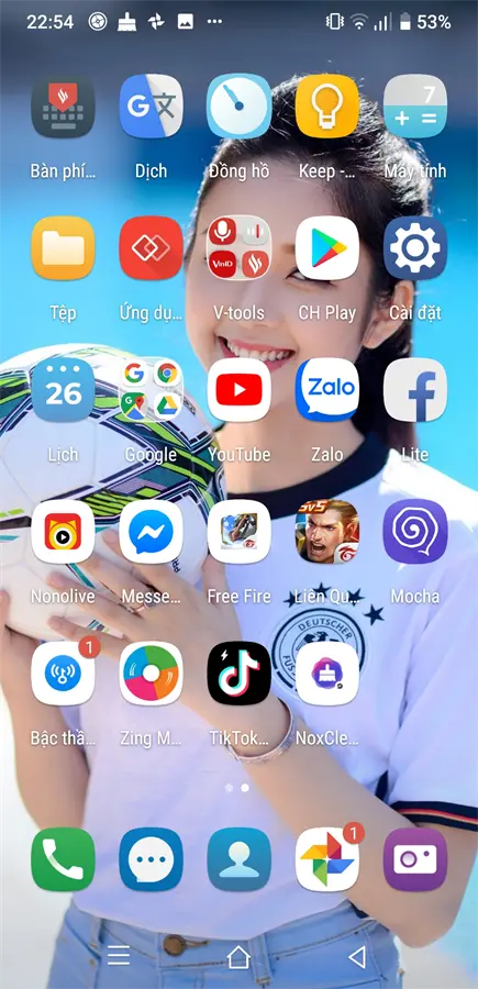 Khách hàng review Điện thoại Vsmart Live (4GB/64GB) 14