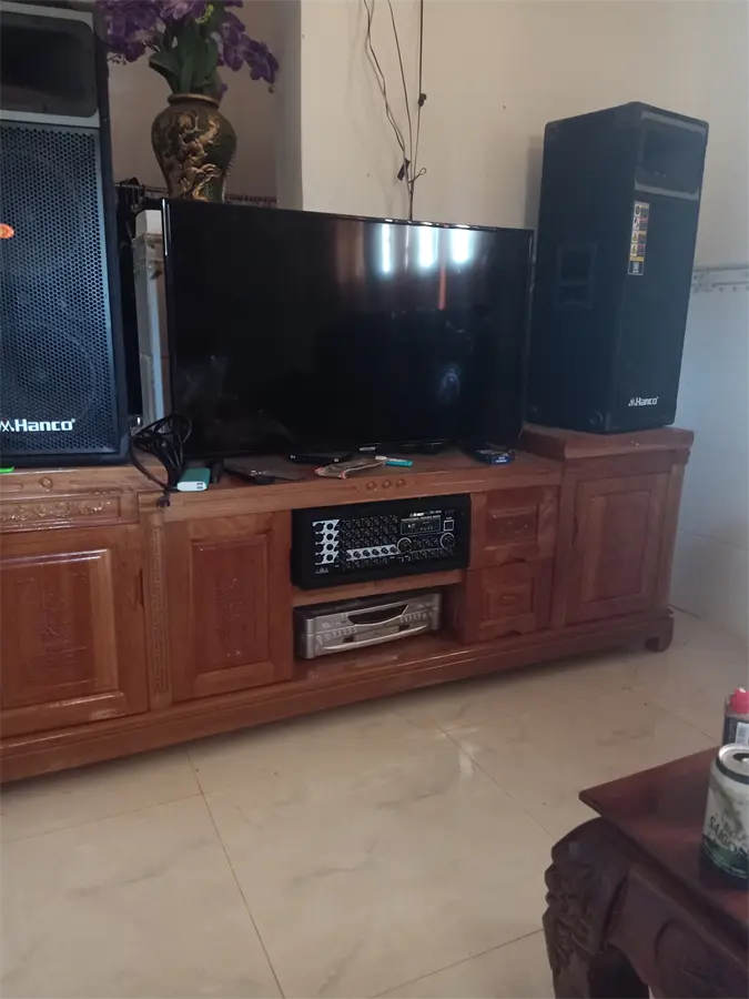 Khách hàng review Smart Tivi Samsung 4K 43 inch UA43NU7090 20