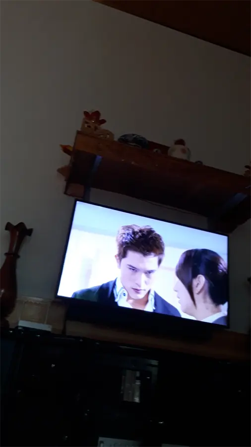 Khách hàng review Smart Tivi Samsung 32 inch UA32N4300 37