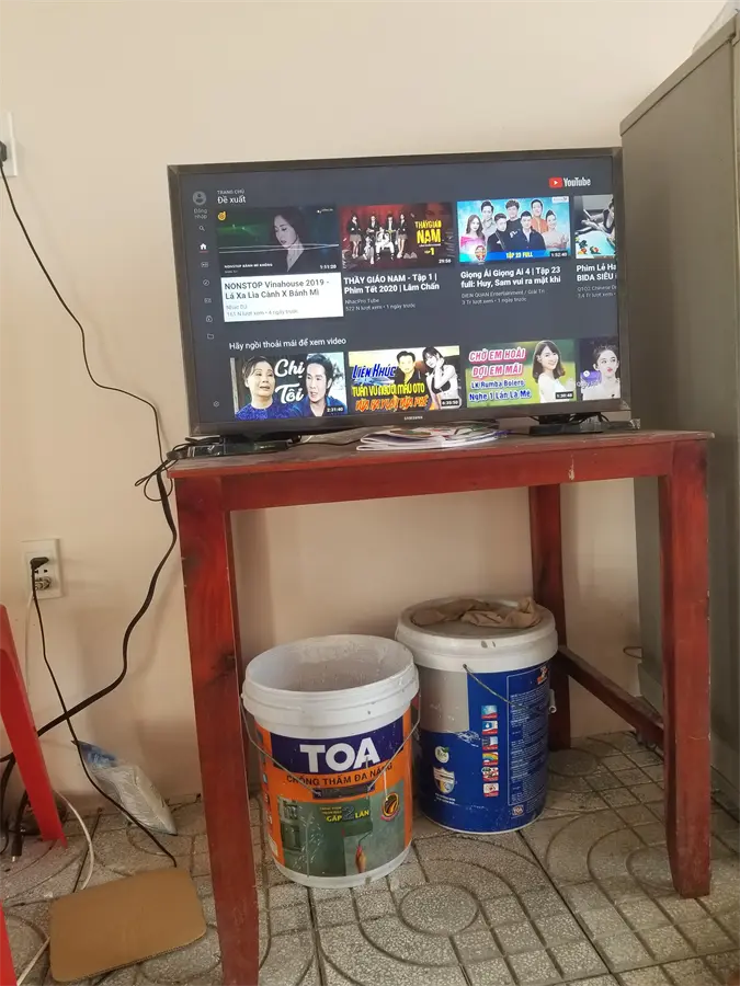 Khách hàng review Smart Tivi Samsung 32 inch UA32N4300 32