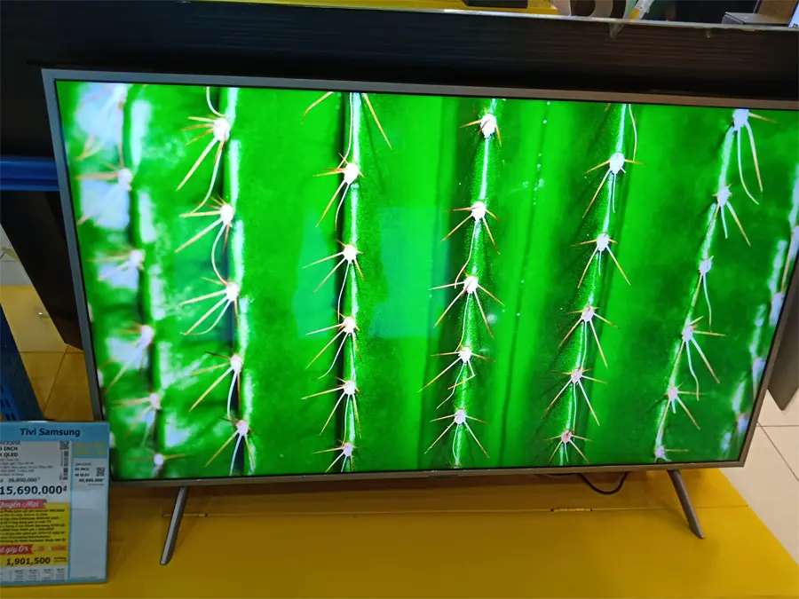 Khách hàng review Smart Tivi QLED Samsung 4K 43 inch QA43Q65R 17