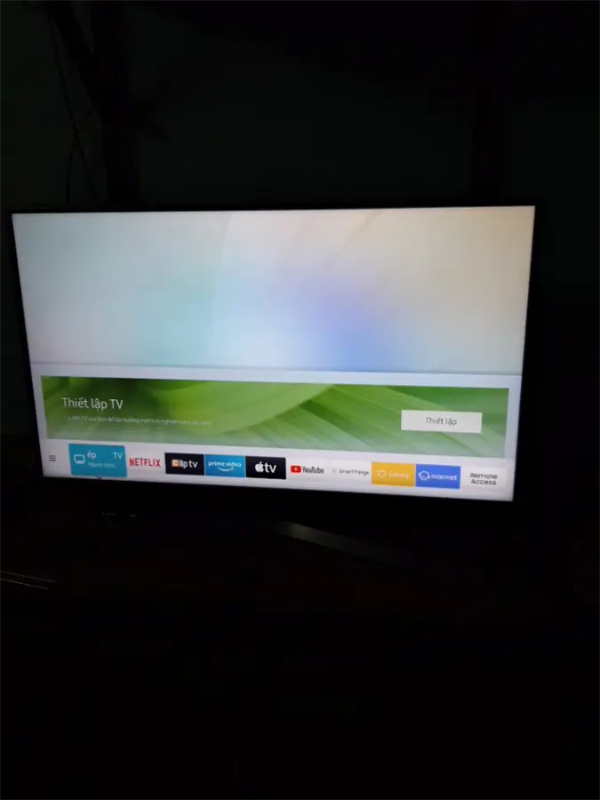 Khách hàng review Smart Tivi Samsung 4K 43 inch UA43RU7400 22