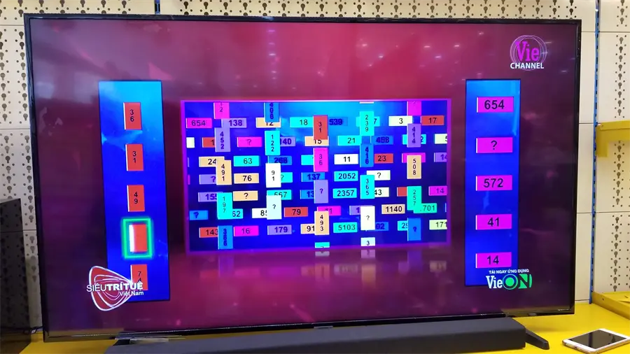 Khách hàng review Smart Tivi Samsung 4K 55 inch UA55NU7090 16