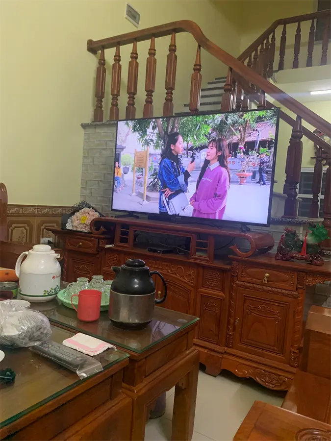 Khách hàng review Smart Tivi Samsung 4K 55 inch UA55NU7090 6