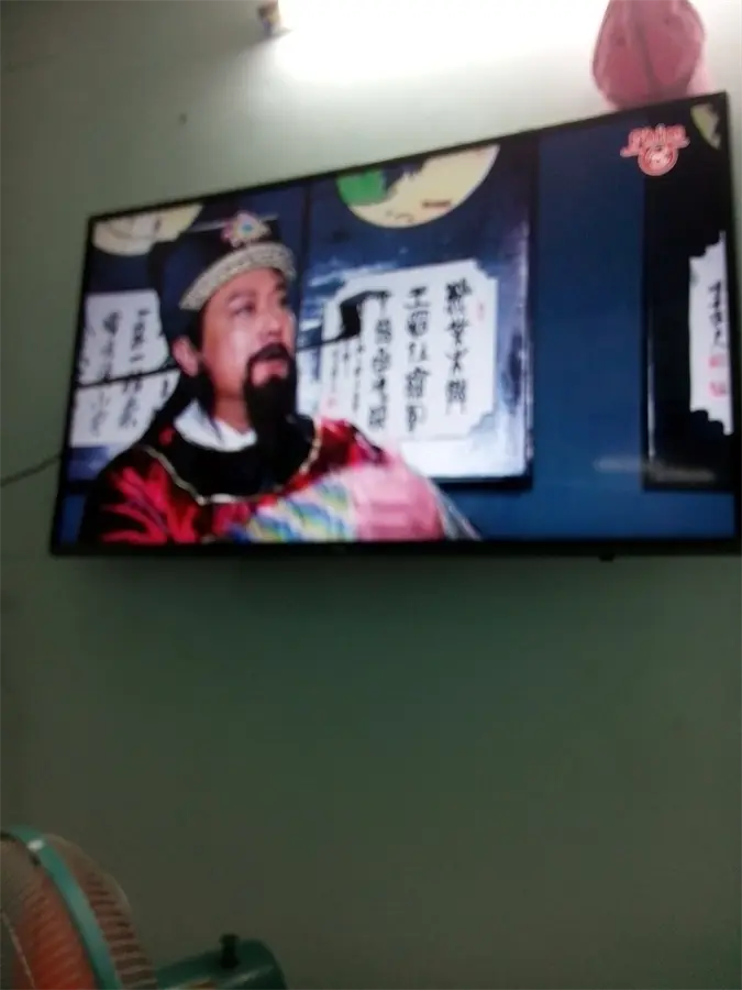 Khách hàng review Smart Tivi Samsung 43 inch UA43N5500 15