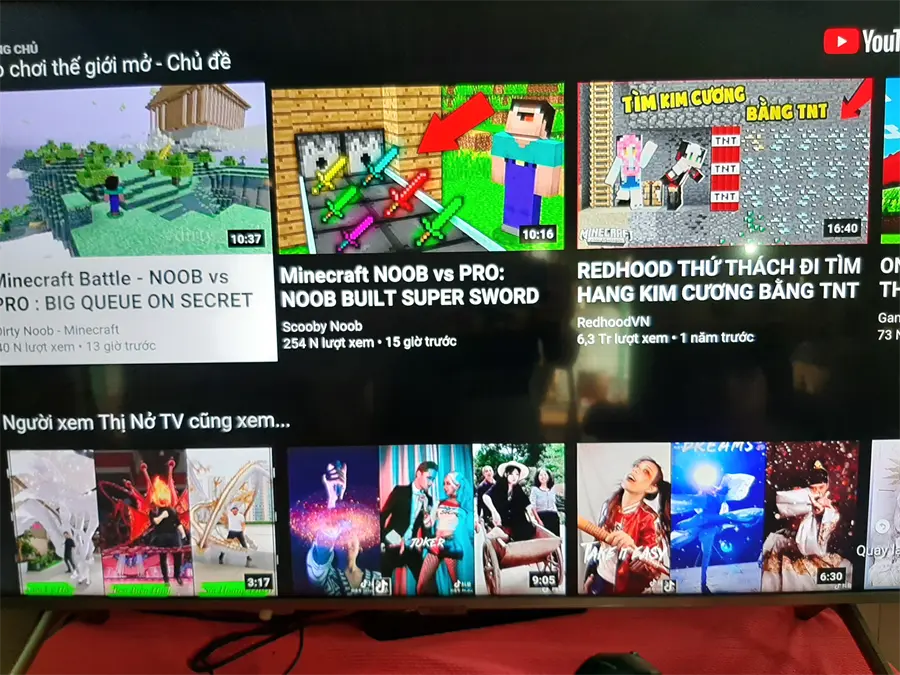 Khách hàng review Smart Tivi QLED Samsung 4K 43 inch QA43Q65R 12