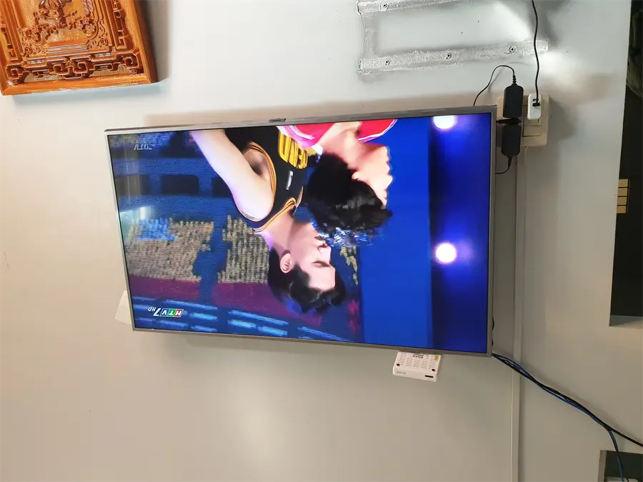 Khách hàng review Smart Tivi QLED Samsung 4K 49 inch QA49Q65R 7