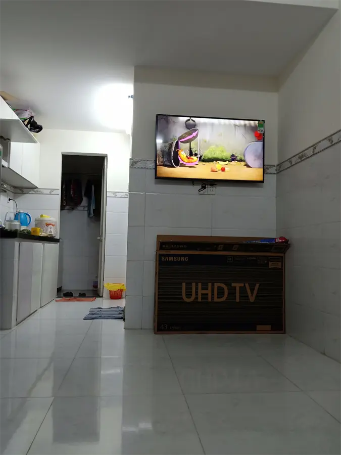 Khách hàng review Smart Tivi Samsung 4K 43 inch UA43RU7100 4