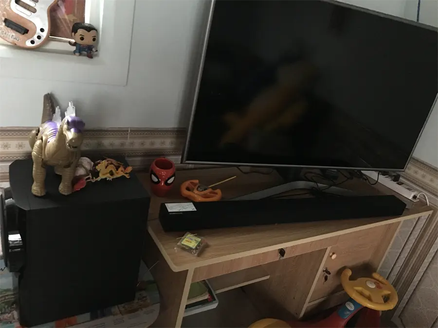 Khách hàng review Smart Tivi Samsung 4K 43 inch UA43RU7400 4