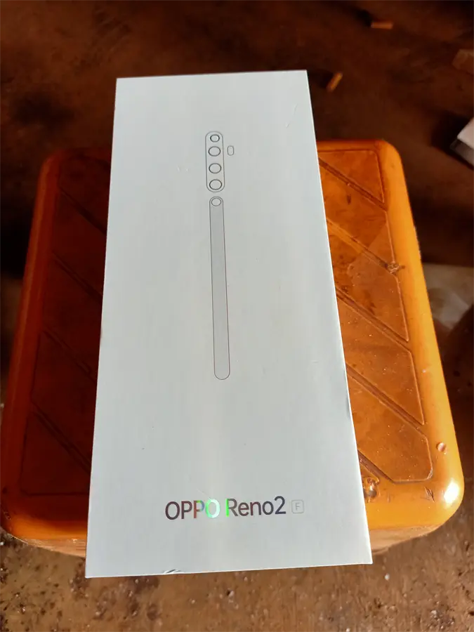Khách hàng review Điện thoại OPPO Reno2 F 15