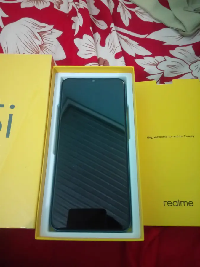Khách hàng review Điện thoại realme 5i (4GB/64GB) 15