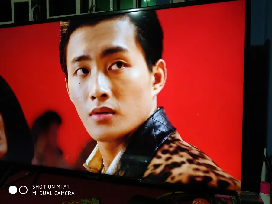 Khách hàng review Smart Tivi Samsung 4K 43 inch UA43RU7200 3
