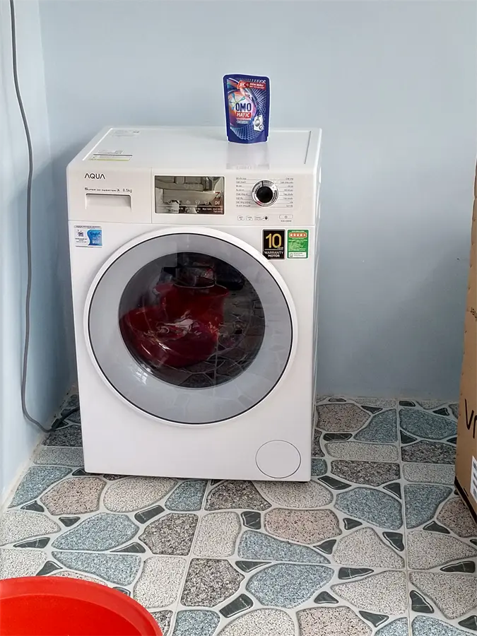 Khách hàng review Máy giặt Aqua Inverter 8.5 kg AQD-D850E W 13