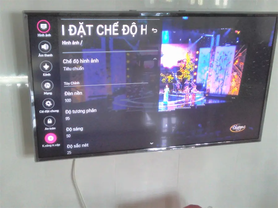 Khách hàng review Smart Tivi LG 4K 43 inch 43UK6340PTF 10