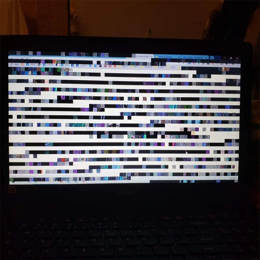 Khách hàng review Laptop Acer Aspire E5 576G 52YQ i5 8250U/4GB/1TB/2GB MX130/Win10 (NX.GWNSV.001) 1