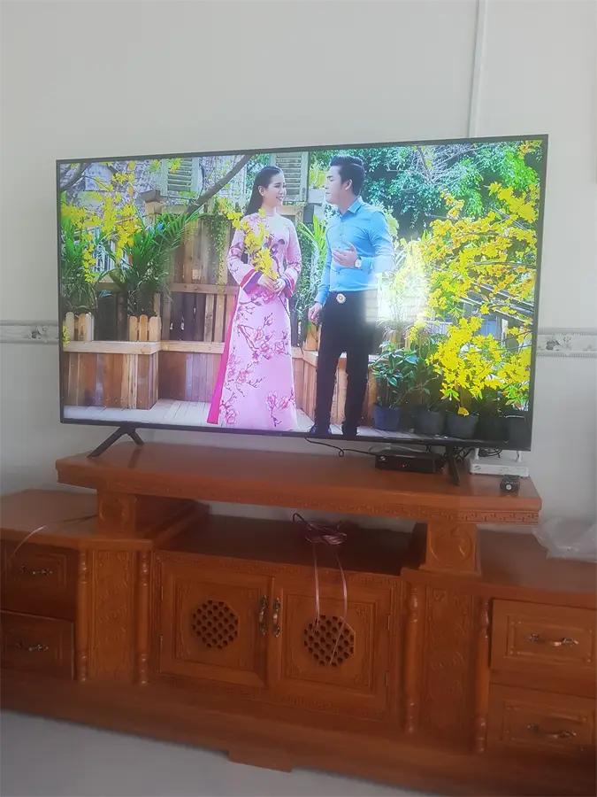 Khách hàng review Smart Tivi Samsung 4K 43 inch UA43NU7090 4
