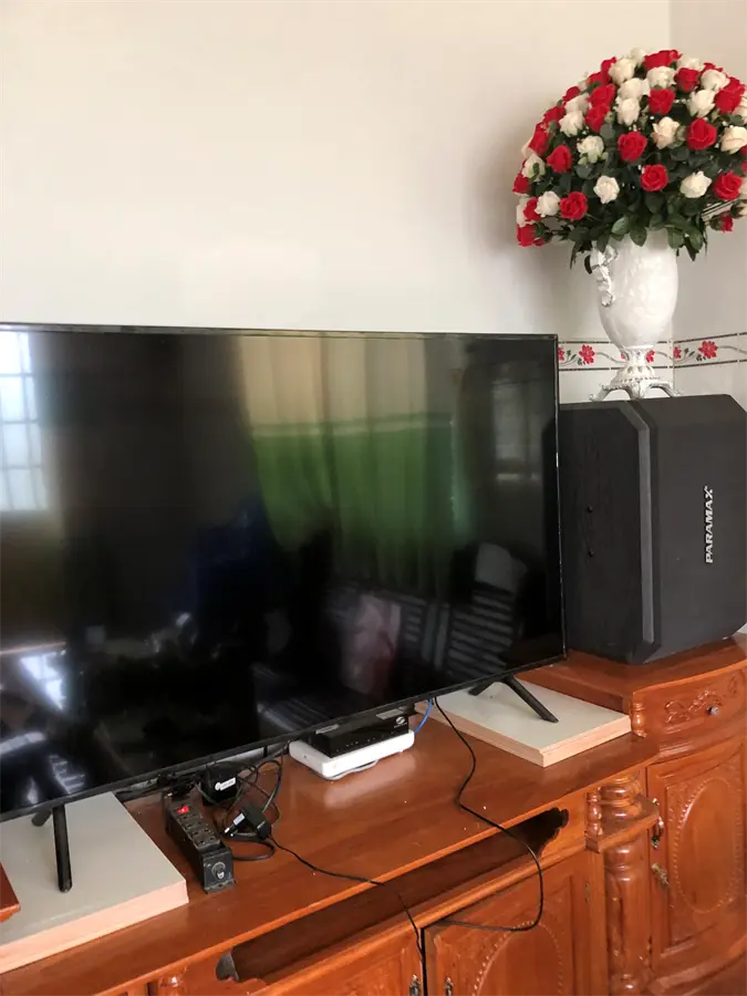 Khách hàng review Smart Tivi Samsung 4K 55 inch UA55RU7200 1