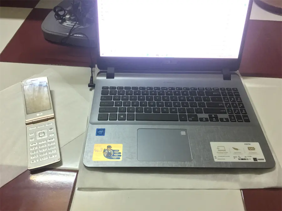 Khách hàng review Laptop Asus VivoBook X507MA N4000/4GB/256GB/Win10 (BR318T) 3