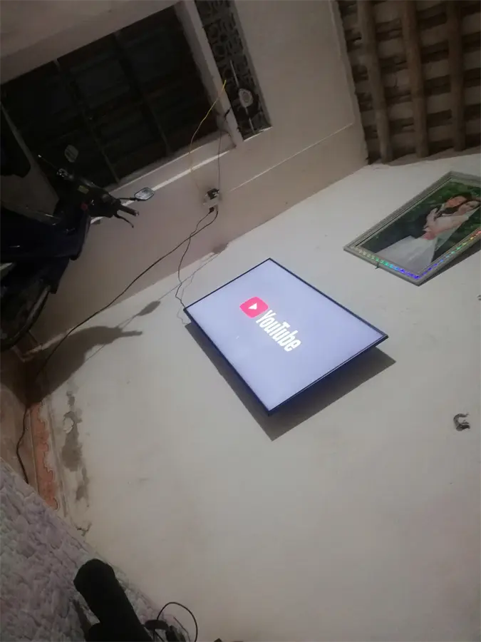 Khách hàng review Smart Tivi Samsung 4K 50 inch UA50RU7100 2