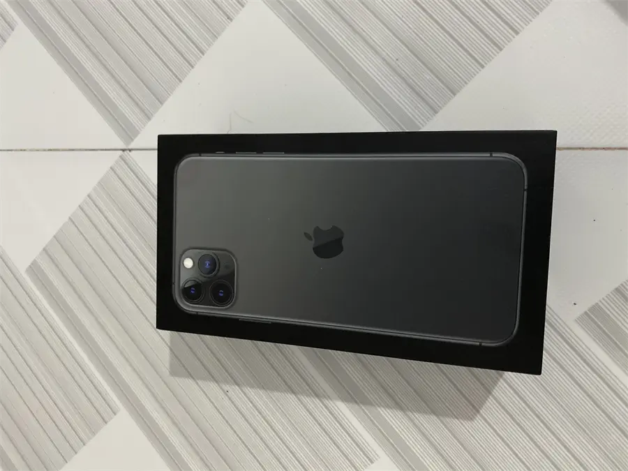 Khách hàng review Điện thoại iPhone 11 Pro Max 256GB 1