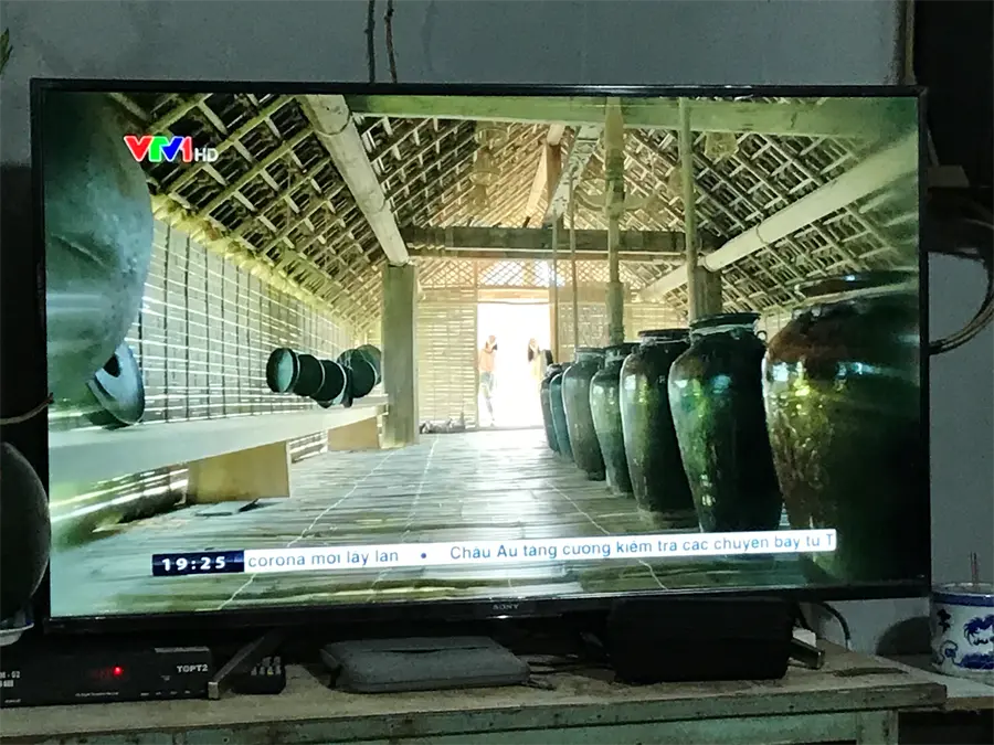 Khách hàng review Android Tivi Sony 49 inch KDL-49W800G 2