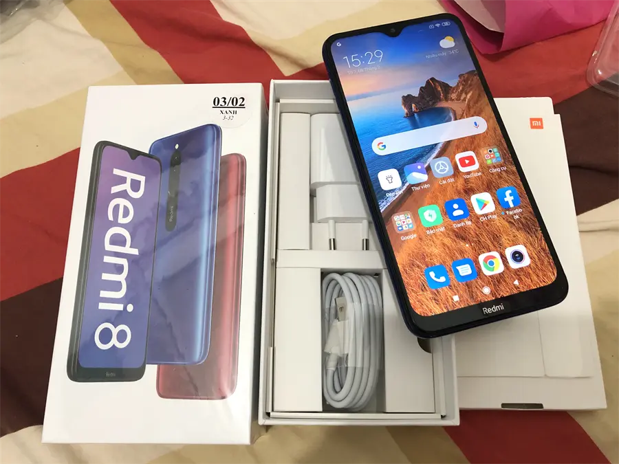 Khách hàng review Điện thoại Xiaomi Redmi 8 (3GB/32GB) 2