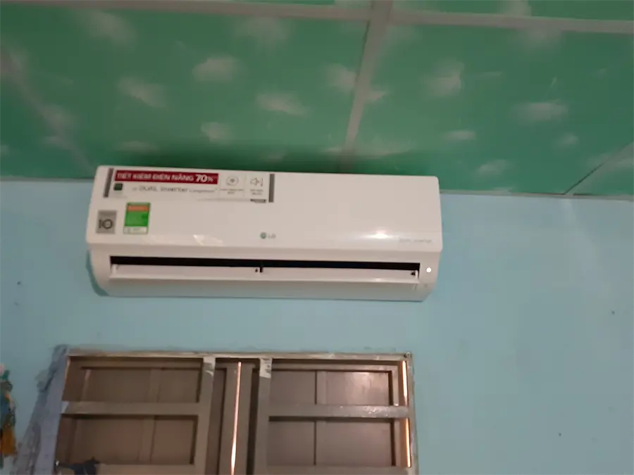 Khách hàng review Máy lạnh LG Inverter 1 HP V10ENH 41