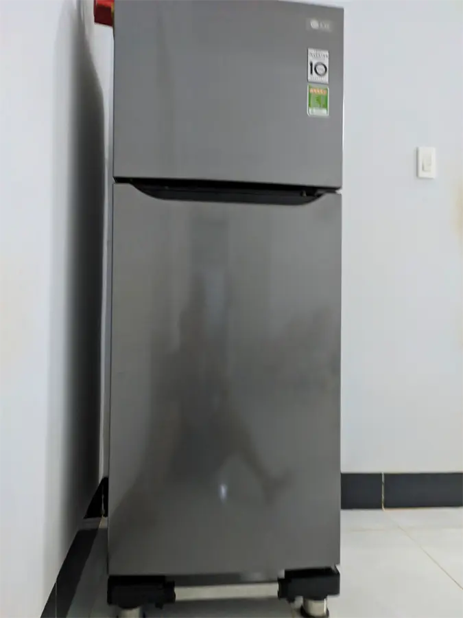 Khách hàng review Tủ lạnh LG Inverter 187 lít GN-L205S 3
