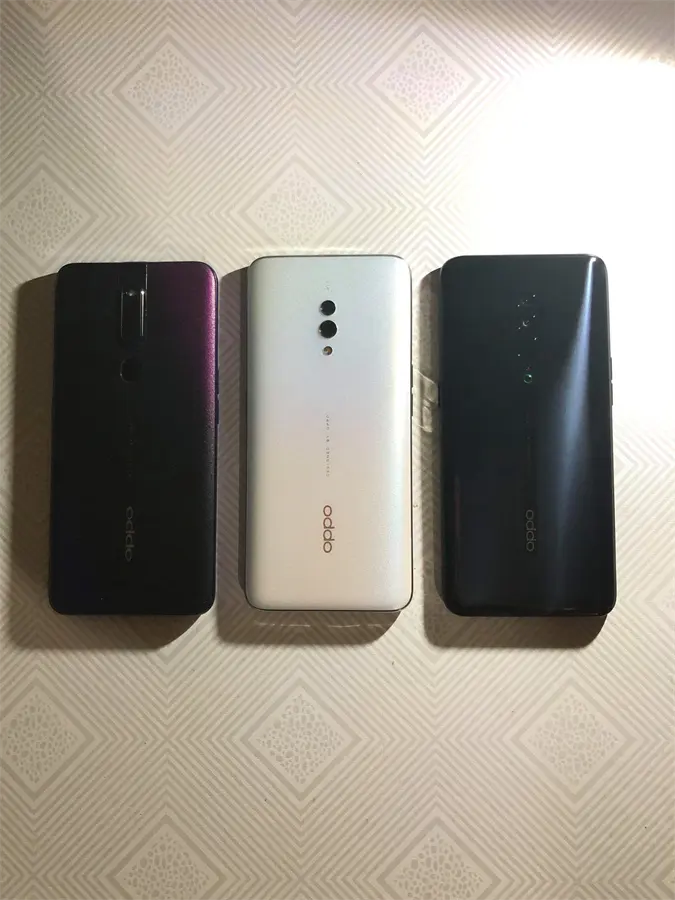 Khách hàng review Điện thoại OPPO Reno 10x Zoom Edition 3