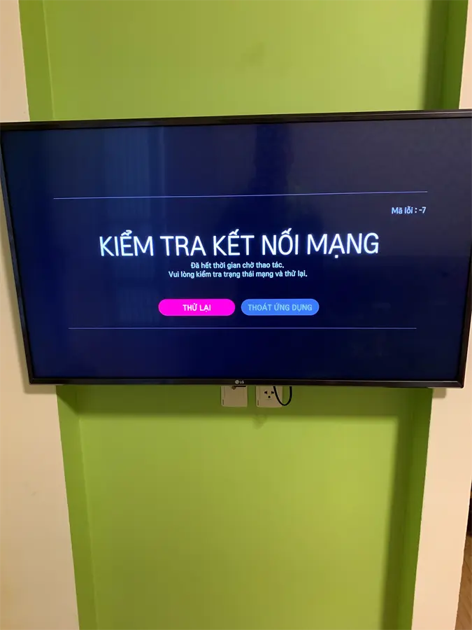 Khách hàng review Smart Tivi LG 4K 43 inch 43UM7600PTA 2