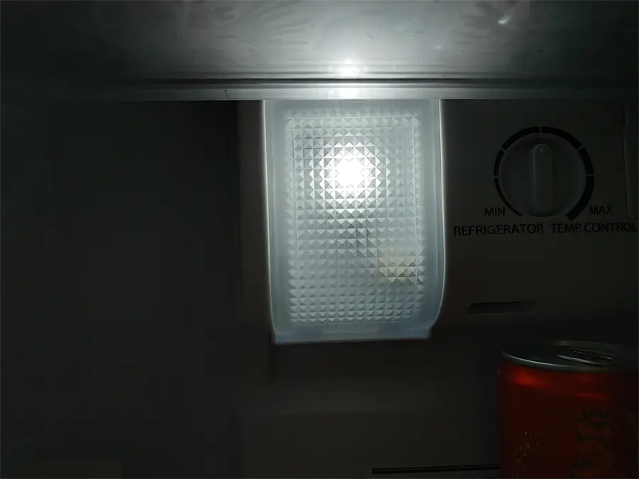 Khách hàng review Tủ lạnh Toshiba Inverter 194 lít GR-A25VM (UKG) 8