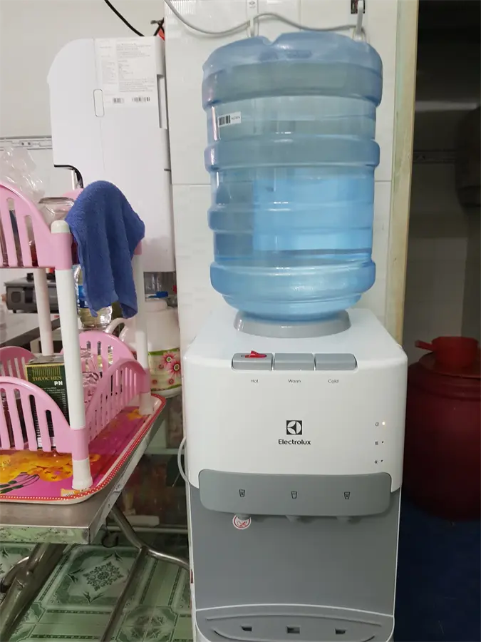 Khách hàng review Cây nước nóng lạnh Electrolux EQACF01TXWV 570W 5