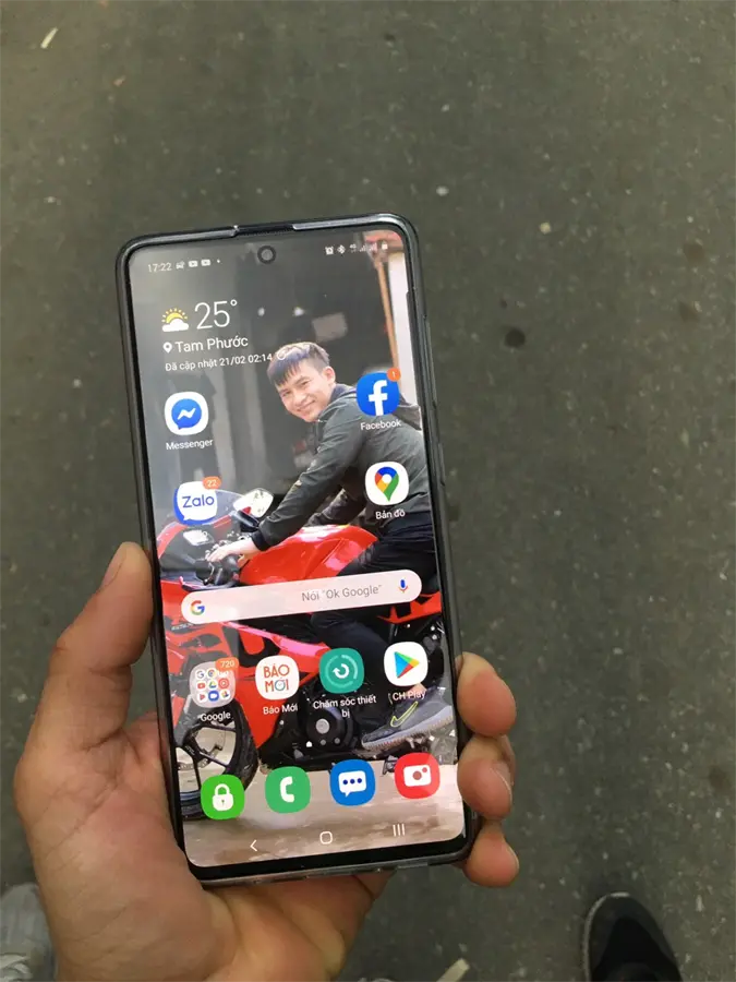 Khách hàng review Điện thoại Samsung Galaxy A71 25
