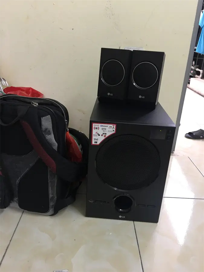 Khách hàng review Loa vi tính LG LH70B 1