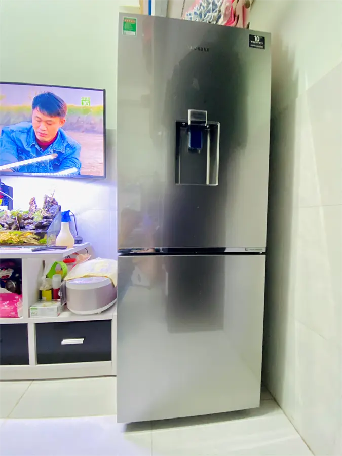 Khách hàng review Tủ lạnh Samsung Inverter 276 lít RB27N4170S8/SV 1