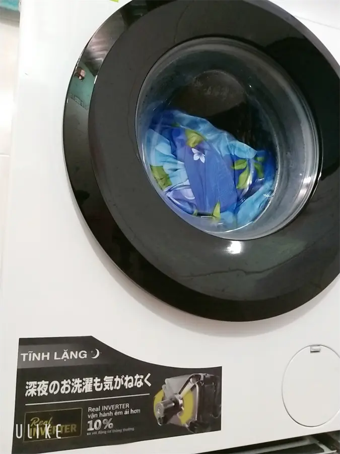 Khách hàng review Máy giặt Toshiba Inverter 7.5 Kg TW-BH85S2V WK 6