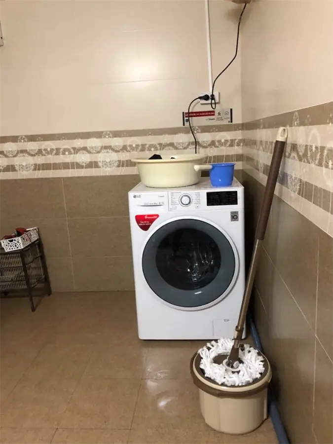 Khách hàng review Máy giặt LG Inverter 8 kg FC1408S4W2 4