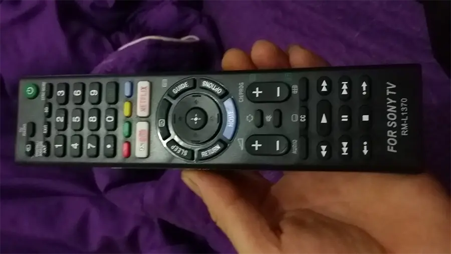 Khách hàng review Smart Tivi Sony 43 inch KDL-43W660F 1