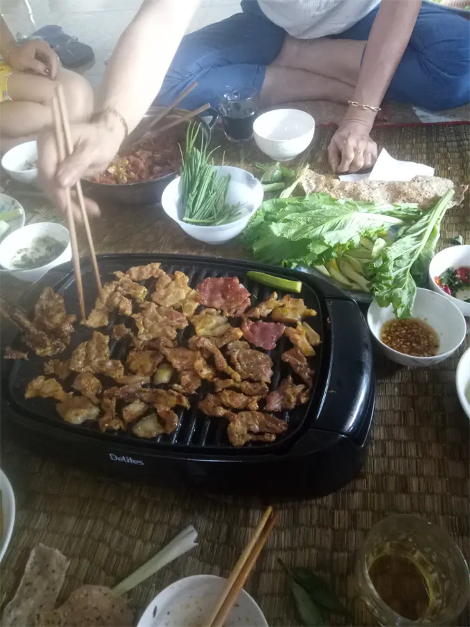 Khách hàng review Bếp nướng điện Delites BN02 10