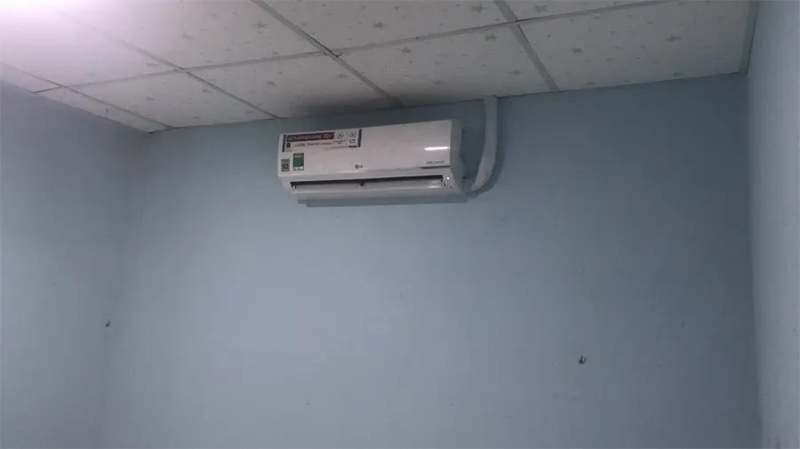 Khách hàng review Máy lạnh LG Inverter 1 HP V10ENW 1