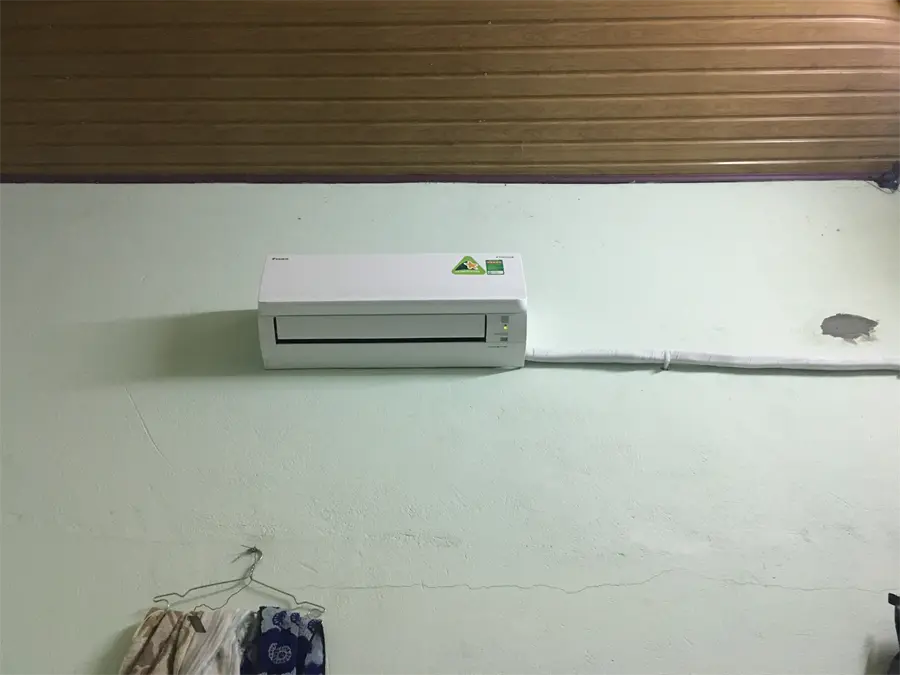 Khách hàng review Điều hòa Daikin Inverter 8500 BTU ATKA25UAVMV 15