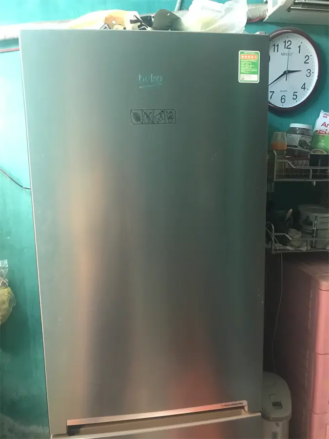 Khách hàng review Tủ lạnh Beko Inverter 323 lít RCNT340I50VZX 5