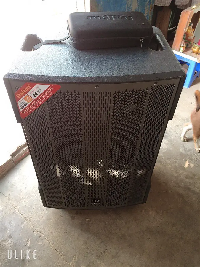 Khách hàng review Loa kéo karaoke Dalton TS-18G850X 850W 22