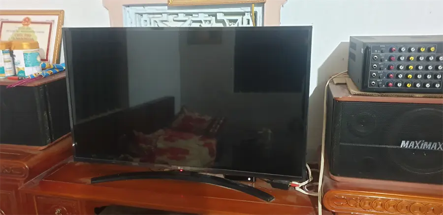 Khách hàng review Smart Tivi LG 4K 43 inch 43UM7400PTA 57