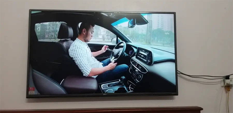 Khách hàng review Smart Tivi LG 4K 55 inch 55UM7400PTA 31